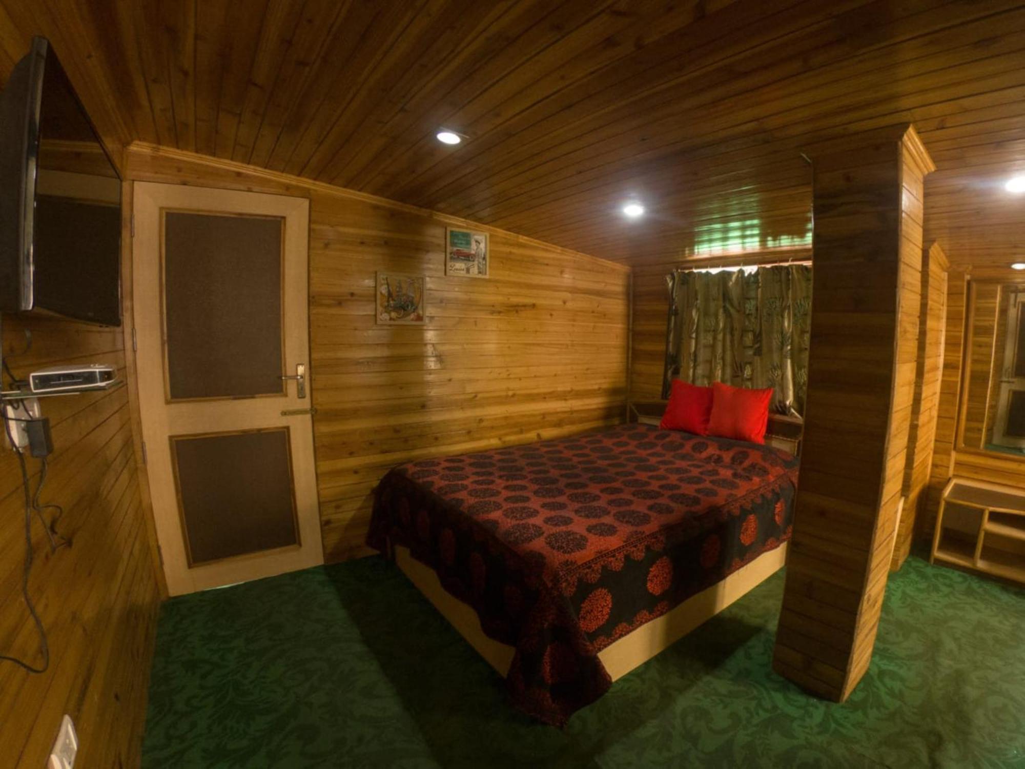 Grg Broadway Mall Road Darjeeling By Royal Collection Hotel Экстерьер фото